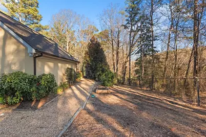 820 Wesley Oak Road, Sandy Springs, GA 30328 - Photo 71