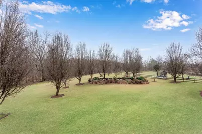 9010 Creek Hollow Court, Gainesville, GA 30506 - Photo 41