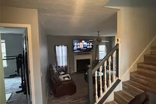 526 Canady Ct, Hampton, GA 30228 - Photo 5