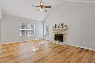 402 Eileen Cir, Canton, GA 30114 - Photo 7