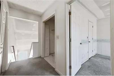 1044 Autumn Crest Court, Stone Mountain, GA 30083 - Photo 11