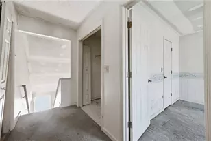 1044 Autumn Crest Ct, Stone Mountain, GA 30083 - Photo 11