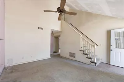 1044 Autumn Crest Court, Stone Mountain, GA 30083 - Photo 5