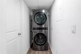 4803 Tomahawk Ct SW, Lilburn, GA 30047 - Photo 25