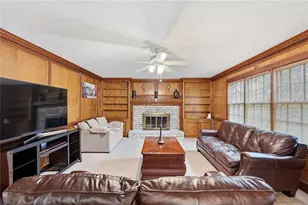 4803 Tomahawk Ct SW, Lilburn, GA 30047 - Photo 13