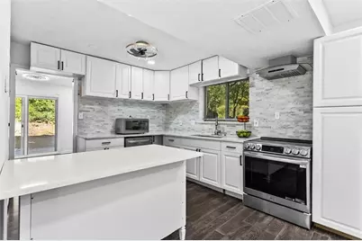 6363 Brandywine Trail, Peachtree Corners, GA 30092 - Photo 5