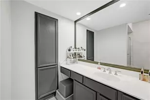 3777 Peachtree Road NE, Brookhaven, GA 30319 - Photo 17