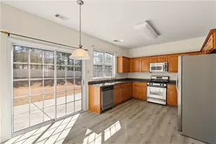 915 Wendlebury Ct, Alpharetta, GA 30004 - Photo 11