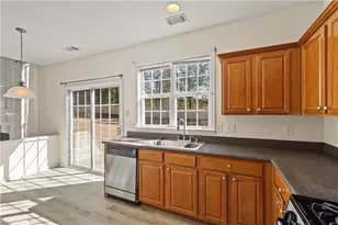 915 Wendlebury Ct, Alpharetta, GA 30004 - Photo 15