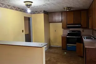 3291 Wintercreeper Dr, Lithonia, GA 30038 - Photo 7