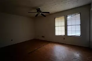 3291 Wintercreeper Dr, Lithonia, GA 30038 - Photo 13