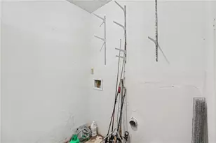 120 Camelot Dr, Atlanta, GA 30349 - Photo 17