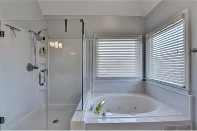 2105 Laurel Lake Drive, Suwanee, GA 30024 - Photo 43