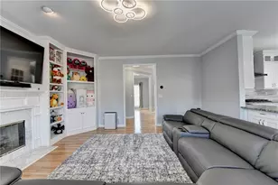 2105 Laurel Lake Dr, Suwanee, GA 30024 - Photo 19