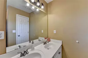 2105 Laurel Lake Dr, Suwanee, GA 30024 - Photo 47