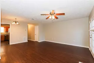 6468 Wellington Chase Ct, Lithonia, GA 30058 - Photo 5