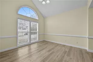 675 Manor Glen Dr, Suwanee, GA 30024 - Photo 5