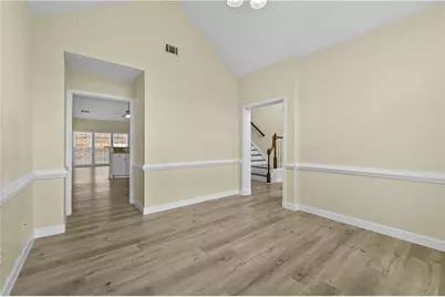 675 Manor Glen Drive, Suwanee, GA 30024 - Photo 7