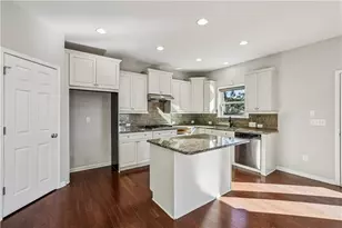 4610 Hereford Ct, Cumming, GA 30041 - Photo 11