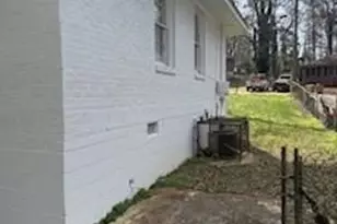 4226 Oakview Dr, Forest Park, GA 30297 - Photo 5