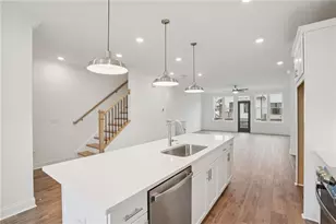 633 Silva St, Cumming, GA 30040 - Photo 11