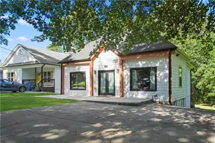 705 S Grand Ave NW, Atlanta, GA 30318 - Photo 1