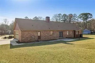 3180 NE Spring Lake Dr NE, Conyers, GA 30013 - Photo 39