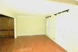 4384 Ivywood Dr, Marietta, GA 30062 - Photo 9