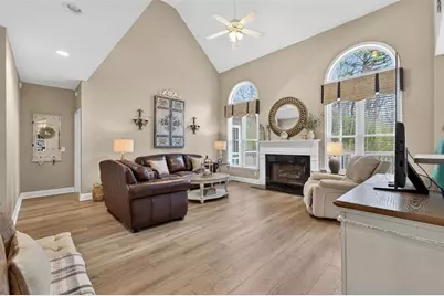 4023 Lost Oak Drive, Buford, GA 30519 - Photo 7