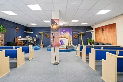 1583 Ralph David Abernathy Boulevard SW, Atlanta, GA 30310 - Photo 11