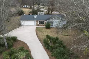 131 Martin Luther King Jr Dr, Jefferson, GA 30549 - Photo 1