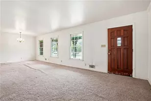 2935 Heather Dr, East Point, GA 30344 - Photo 3