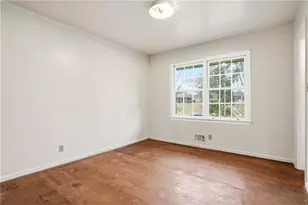 2935 Heather Dr, East Point, GA 30344 - Photo 23