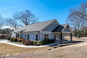 1460 Mineral Springs Rd, Hoschton, GA 30548 - Photo 3