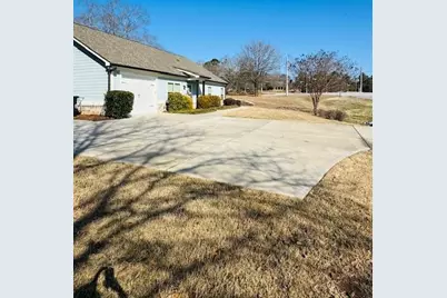 1460 Mineral Springs Road, Hoschton, GA 30548 - Photo 3