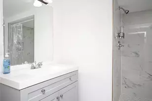 2339 Country Club Ln SW, Atlanta, GA 30311 - Photo 9