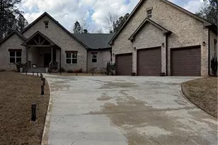 1206 Primrose Ln, Pendergrass, GA 30567 - Photo 1