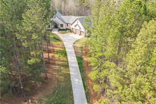 1206 Primrose Ln, Pendergrass, GA 30567 - Photo 9