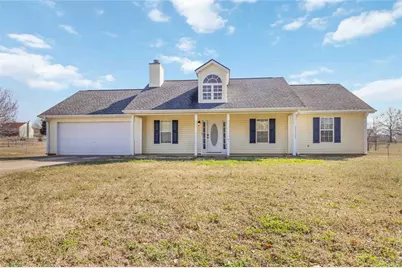 802 Spicebush Path, Locust Grove, GA 30248 - Photo 1