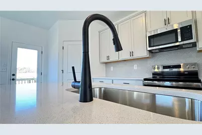 2845 Rosehall Way, Lawrenceville, GA 30044 - Photo 23