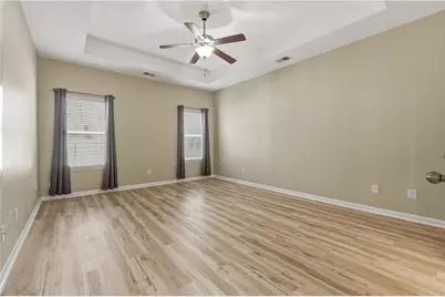 88 Thomaston Street, Newnan, GA 30263 - Photo 11