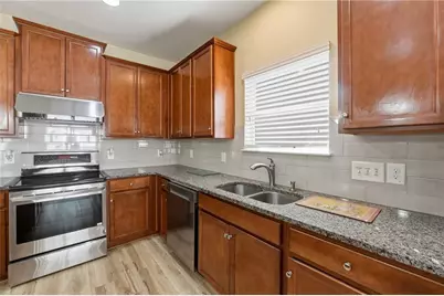 88 Thomaston Street, Newnan, GA 30263 - Photo 9