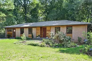 1995 Commodore Ln, Atlanta, GA 30341 - Photo 31