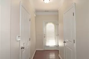 315 Lakeside Ln, Woodstock, GA 30188 - Photo 3