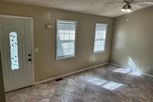 124 Betty Ln, Carrollton, GA 30116 - Photo 7