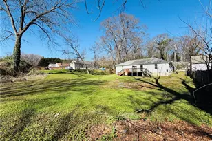 328 Roosevelt Cir NE, Marietta, GA 30060 - Photo 5