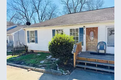 328 Roosevelt Circle NE, Marietta, GA 30060 - Photo 1