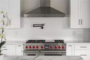 420 Cherry Hill Dr SE, Marietta, GA 30067 - Photo 9