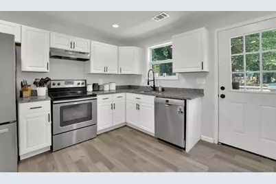 280 Stone Mountain Street, Lawrenceville, GA 30046 - Photo 9