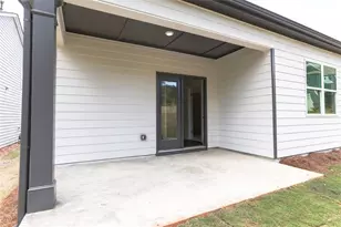 5698 Cricket Melody Ln, Flowery Branch, GA 30542 - Photo 17